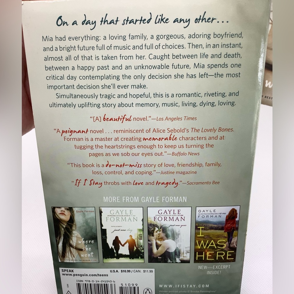 If I Stay Books and Movie Bundle YA Novels with DVD 🎬📚 - Picture 3 of 6